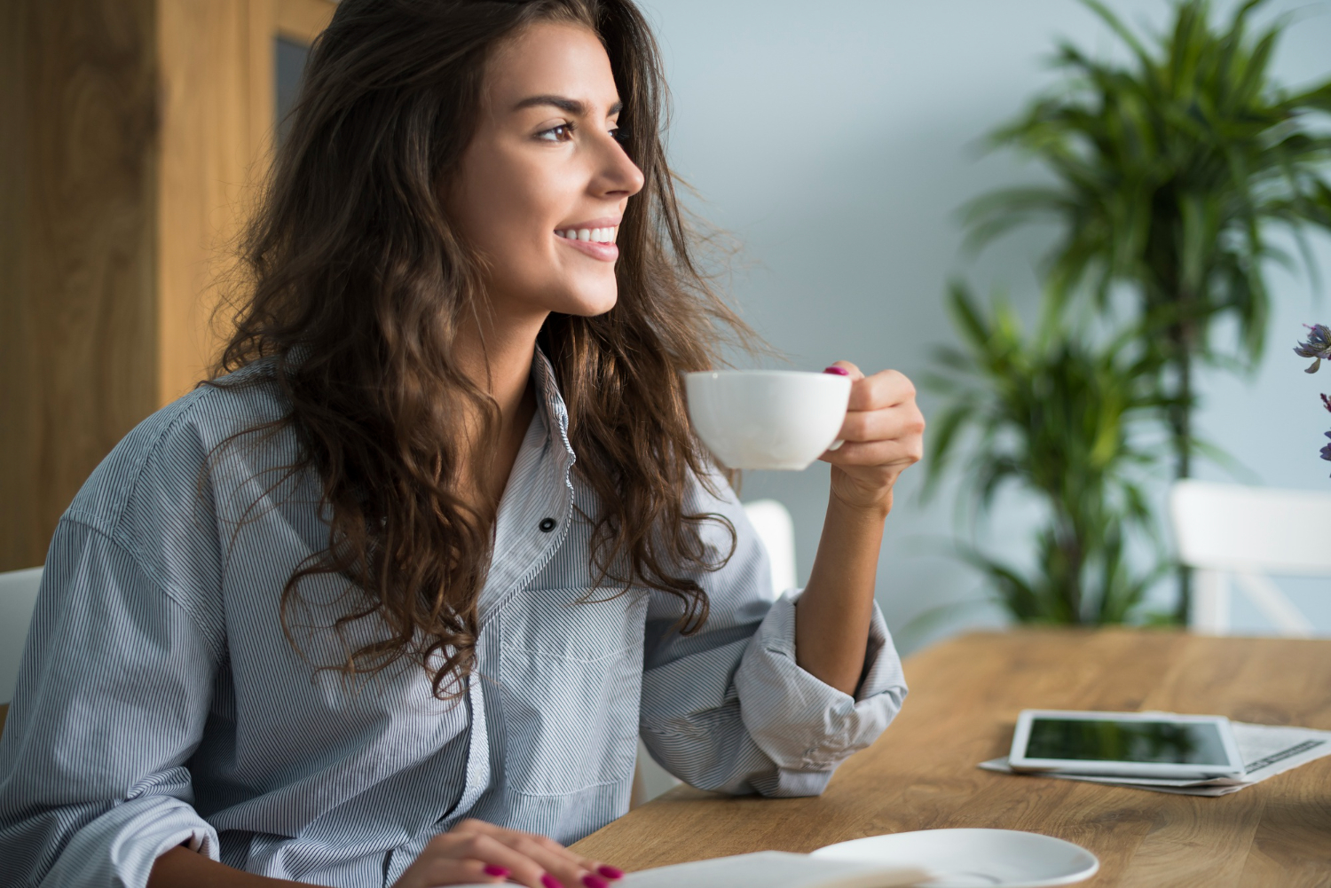 A Simplicidade de um Café Compartilhado em Silêncio